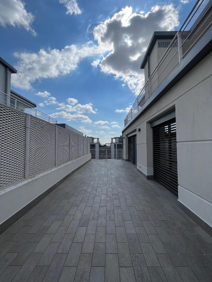 Unico Studios Milano Exteriör bild